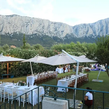 Alloggio per agriturismo Guthiddai Oliena