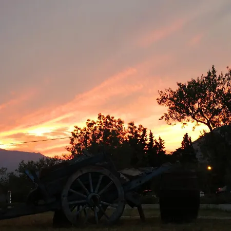 ファームステイ Guthiddai