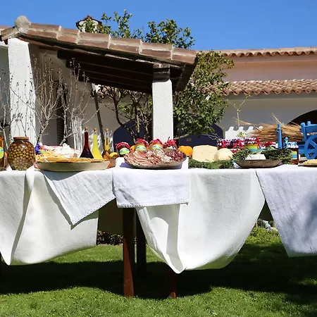 Guthiddai Alloggio per agriturismo Oliena